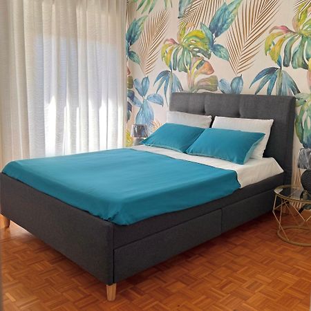 Il Giardino Del Comandante - Trilocale Con Garage Apartment Сан Ремо Екстериор снимка